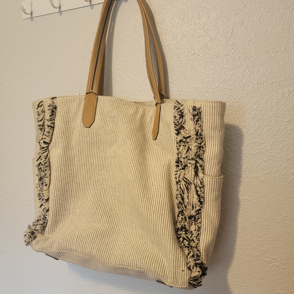 Boho Shoulder Purse New Vince Camuto - Picture 4 of 7